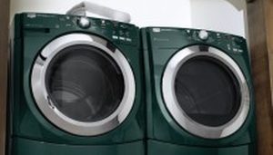 Who Makes Maytag Washers